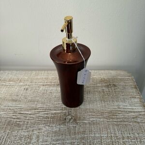 SKL Terracotta Soap Dispenser, New, 9”